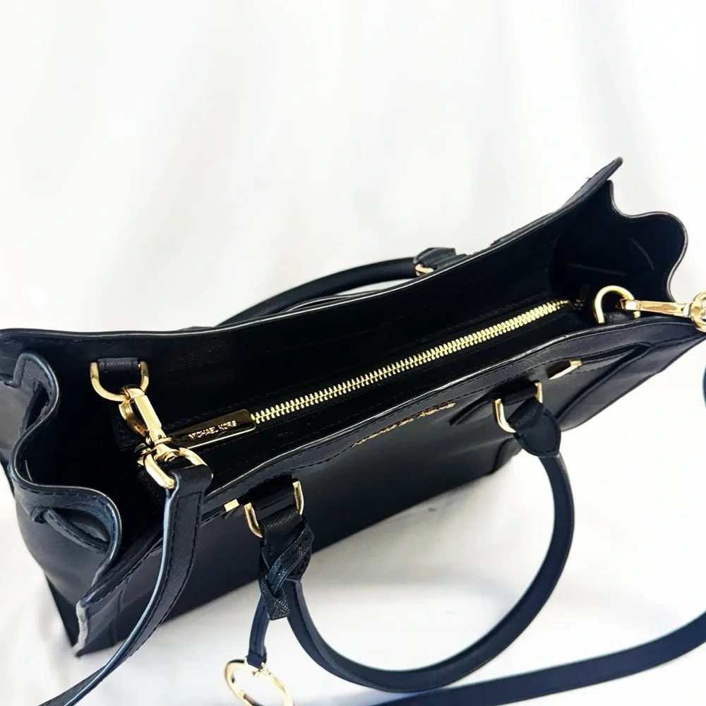 Michael Kors Dillon large saffiano leather satchel/tote bag In Black - Picture 6 of 9